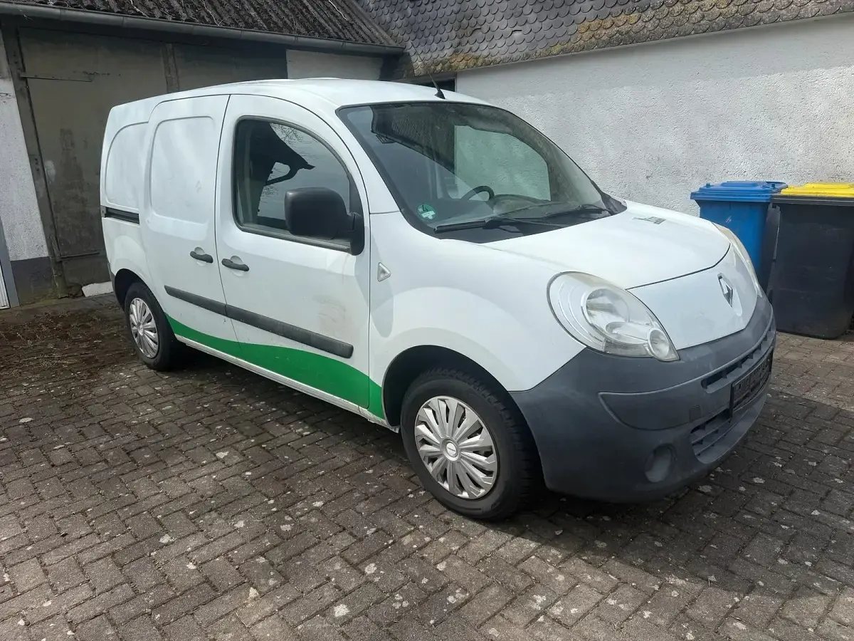 Occasion Renault Kangoo 2010 Blanc Berline