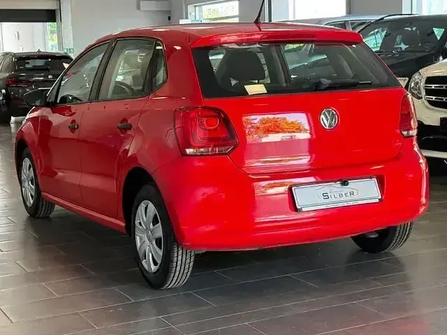 Gebraucht VW Polo 60 PS (44 kW) 2013 Rot Kleinwagen