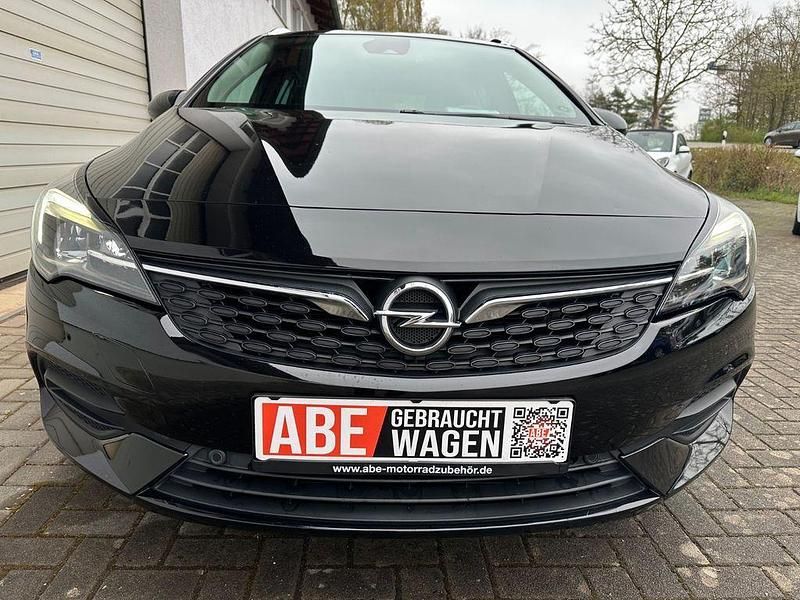 Second-hand Opel Astra 145 CP (106 kW) 2020 Negru Break