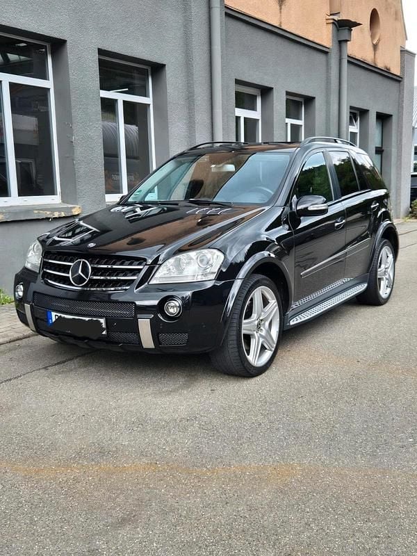 Schwarz Gebraucht 2007 Mercedes ML420 AMG SUV | 6.800 € - Bild 1/4