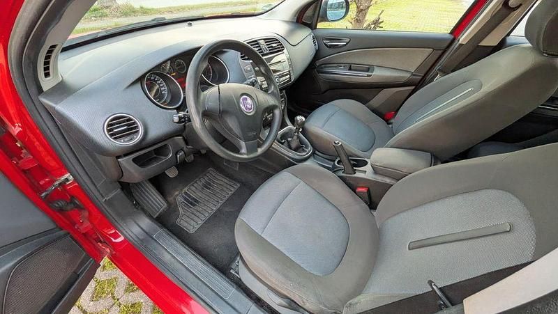 Gebraucht Fiat Bravo Dynamic 105 PS (77 kW) 2008 Rot Kleinwagen