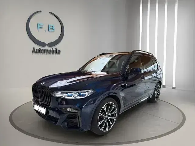 Gebraucht BMW X7 Executive 530 PS (389 kW) 2020 Tansanitblaumetallic SUV