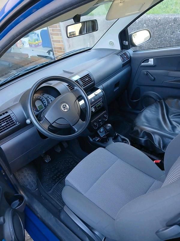 Usata VW Fox 54 CV (39 kW) 2009 Blu Utilitaria