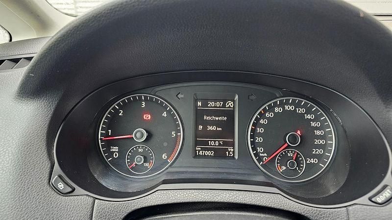 Gebraucht VW Sharan Match 140 PS (102 kW) 2012 Grau Van / Kleinbus