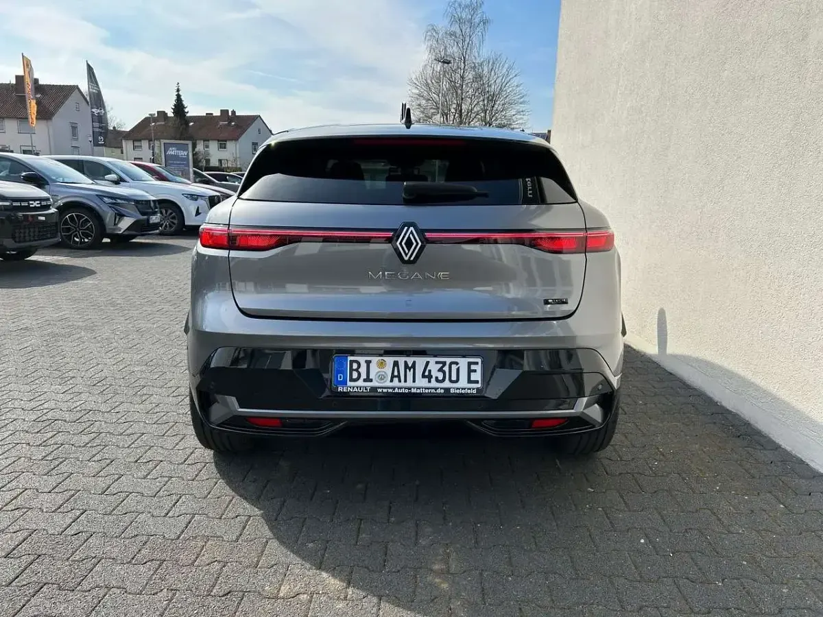 Occasion Renault Mégane Techno 160 kW (218 ch) 2024 Gris Berline