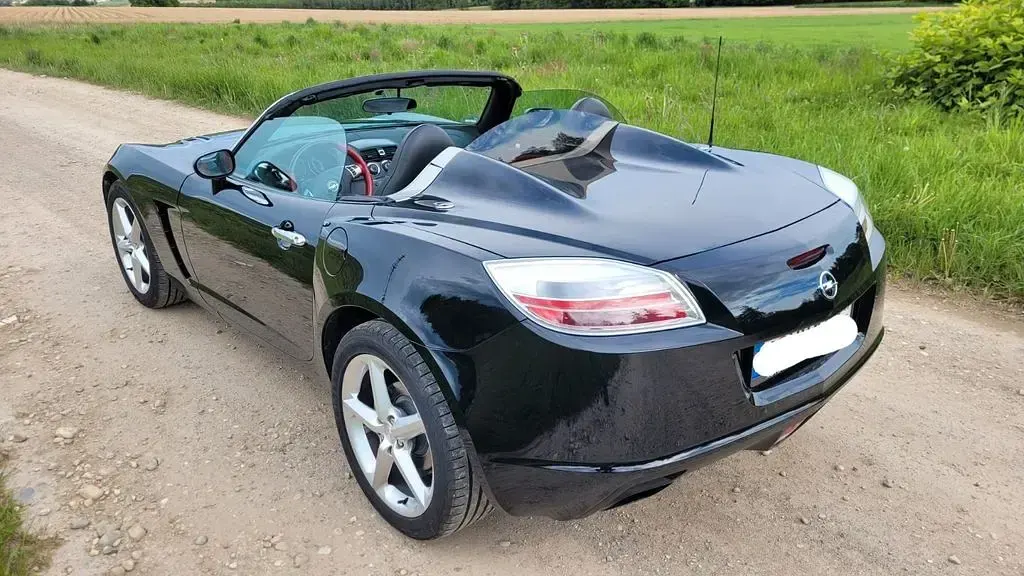 Gebraucht Opel GT 264 PS (194 kW) 2008 Schwarz Cabrio