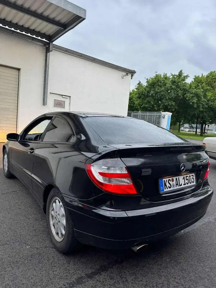 Occasion Mercedes C180 129 ch (94 kW) 2002 Noir Coupé