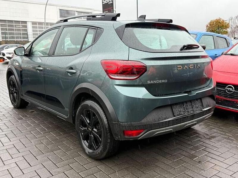 Gebraucht Dacia Sandero Extreme 110 PS (80 kW) 2024 Grün Limousine
