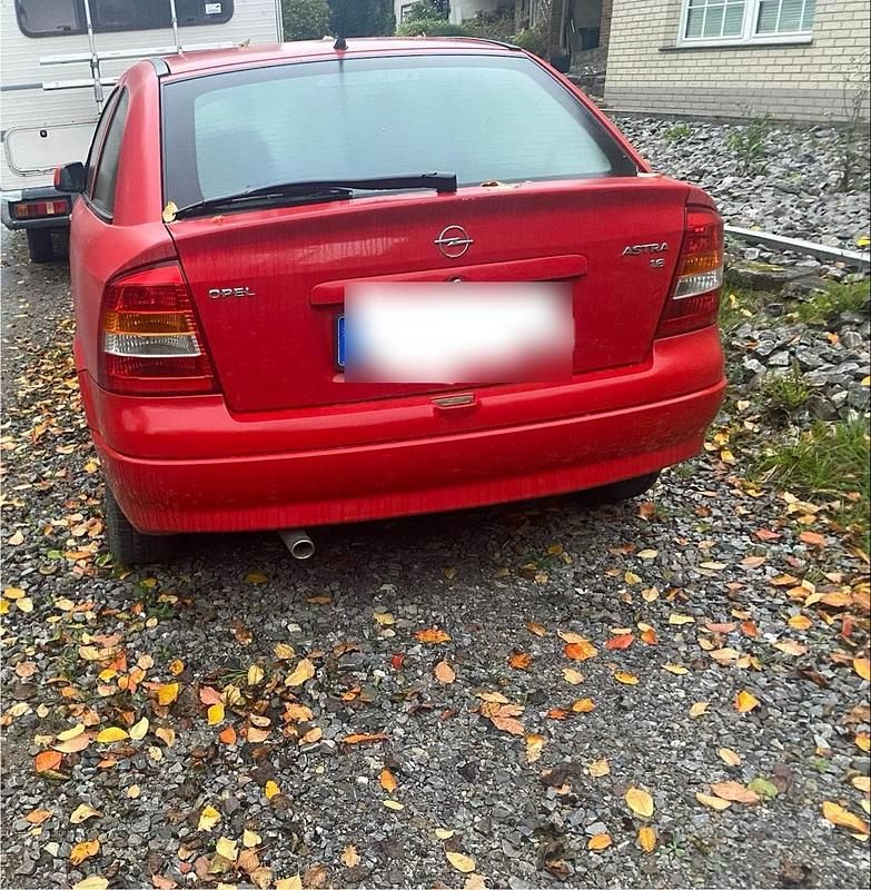 Gebraucht Opel Astra 75 PS (55 kW) 1999 Rot Coupé