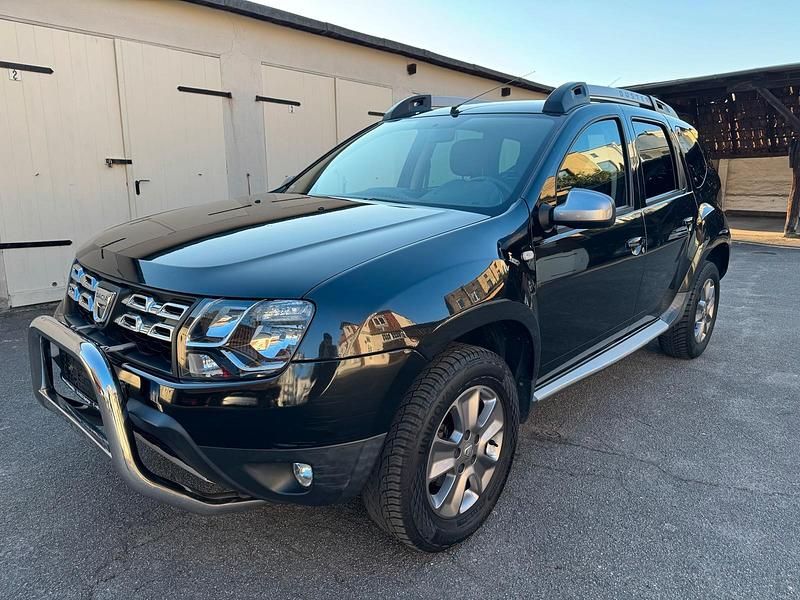 Gebraucht Dacia Duster 109 PS (80 kW) 2015 Schwarz SUV