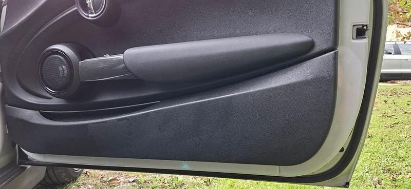 Gebraucht Mini Cooper 136 PS (100 kW) 2017 Silber Kleinwagen