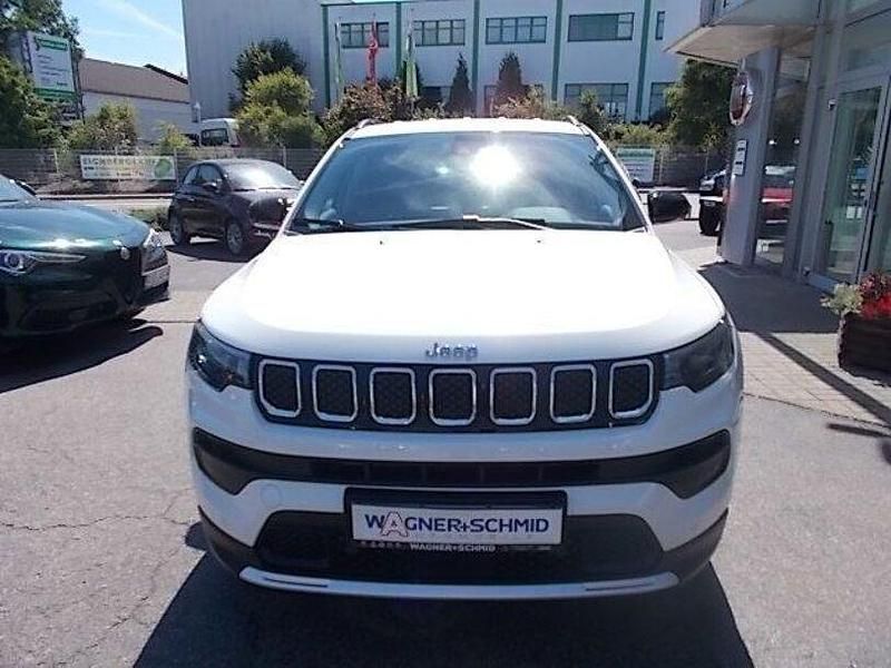 Gebraucht Jeep Compass Limited 150 PS (110 kW) 2022 Alpine white SUV