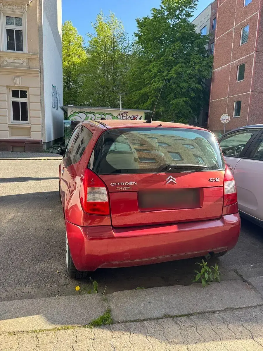 Gebraucht Citroën C2 VTR Sport 60 PS (44 kW) 2008 Rot Kleinwagen