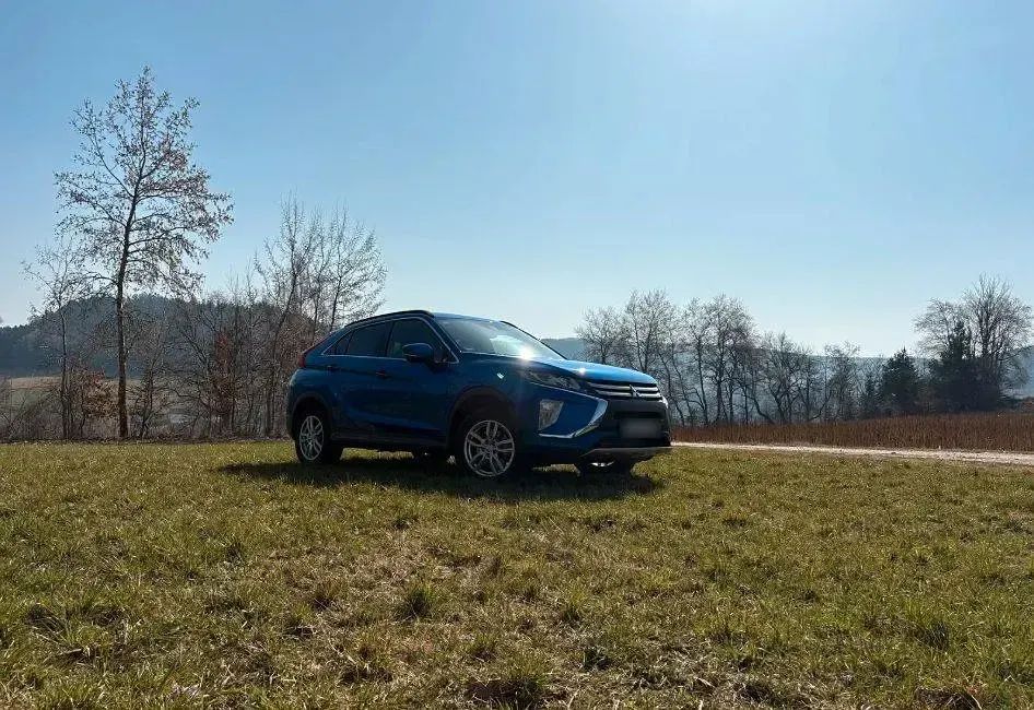 Gebraucht Mitsubishi Eclipse Cross 163 PS (119 kW) 2020 Blau SUV