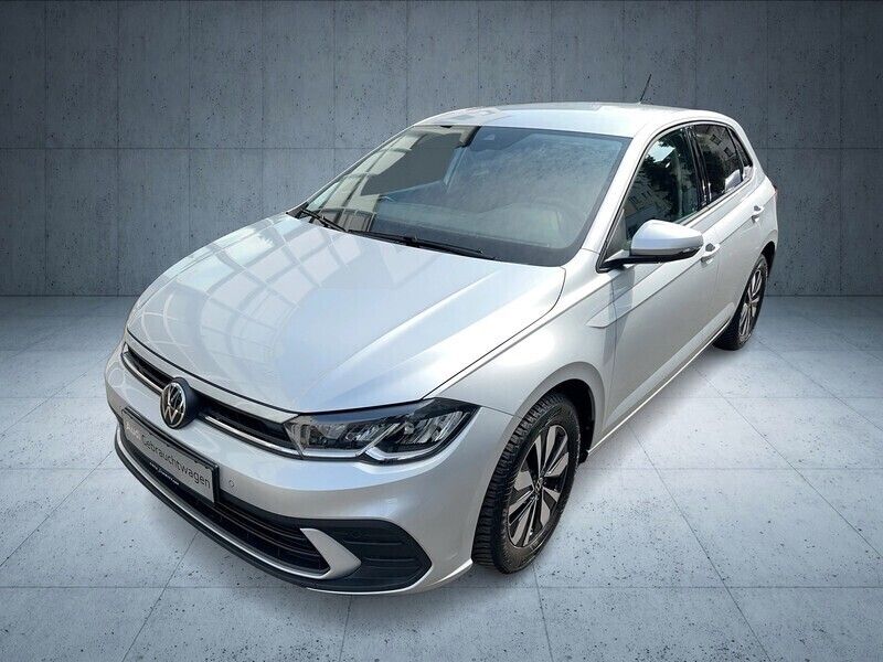 Reflexsilber metallic Gebraucht 2024 VW Polo Move Limousine | 22.480 € (Fairer Preis) - Bild 1/4