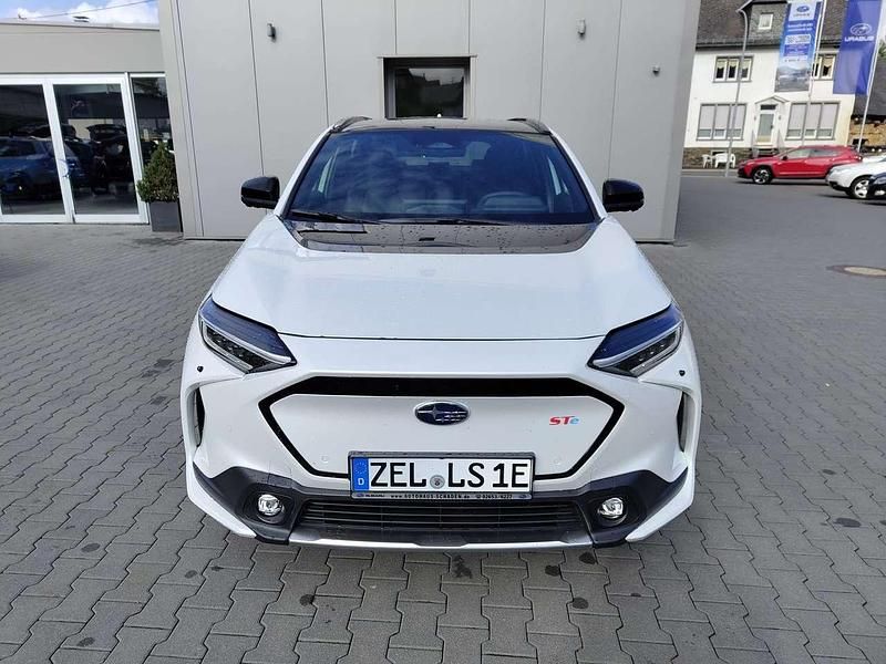 Neu Subaru Solterra Platinum 160 kW (218 PS) 2025 Crystal white pearl SUV