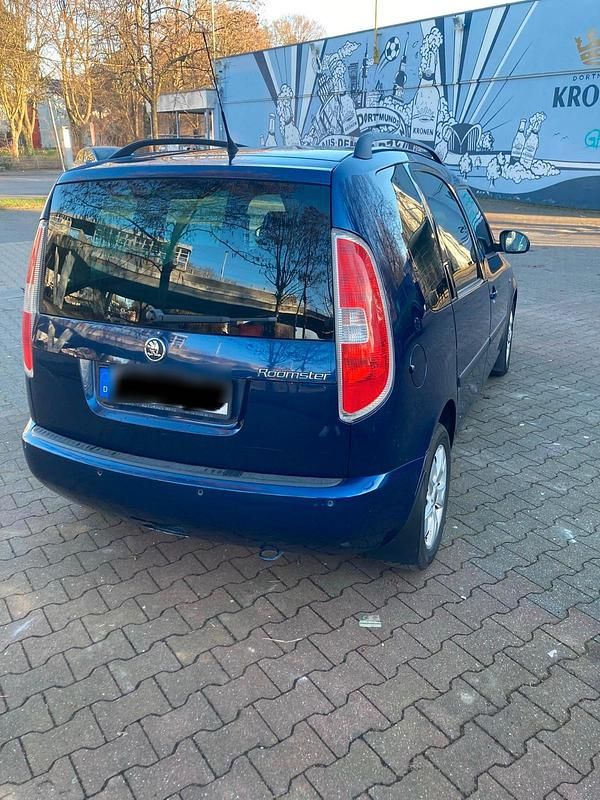 Gebraucht Skoda Roomster 105 PS (77 kW) 2007 Blau Van / Kleinbus