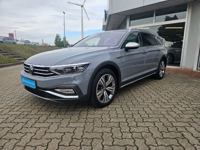 Gebraucht VW Passat Alltrack 200 PS (147 kW) 2022 Andere farbe Kombi