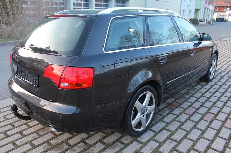 Używany Audi A4 170 KM (125 kW) 2007 Czarny Kombi