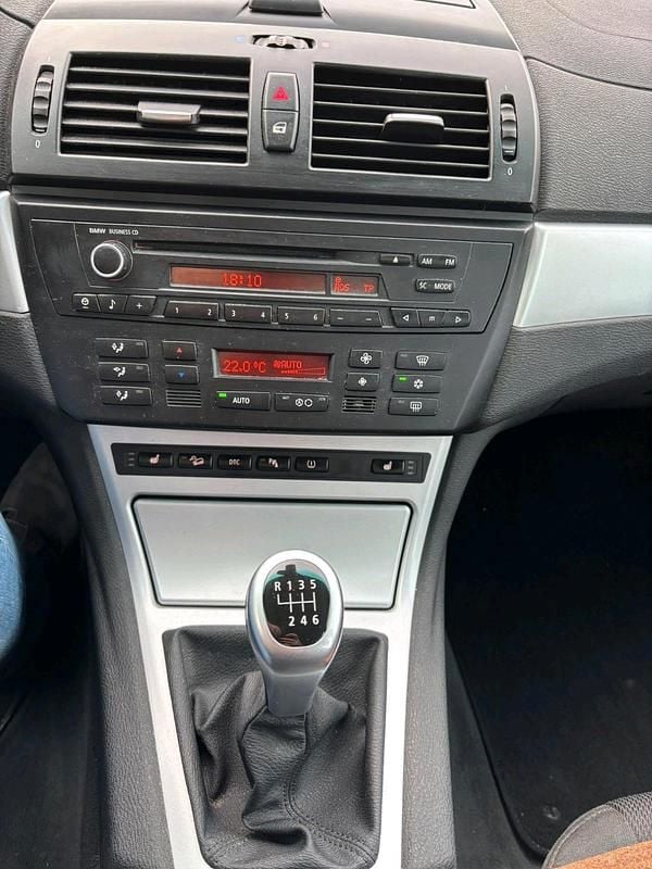 Second-hand BMW X3 143 CP (105 kW) 2010 Negru SUV