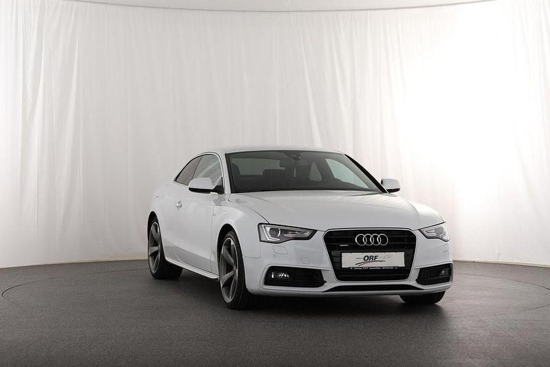 Gebraucht Audi A5 S-Line 190 PS (139 kW) 2016 Gletscherweiß metallic Coupé