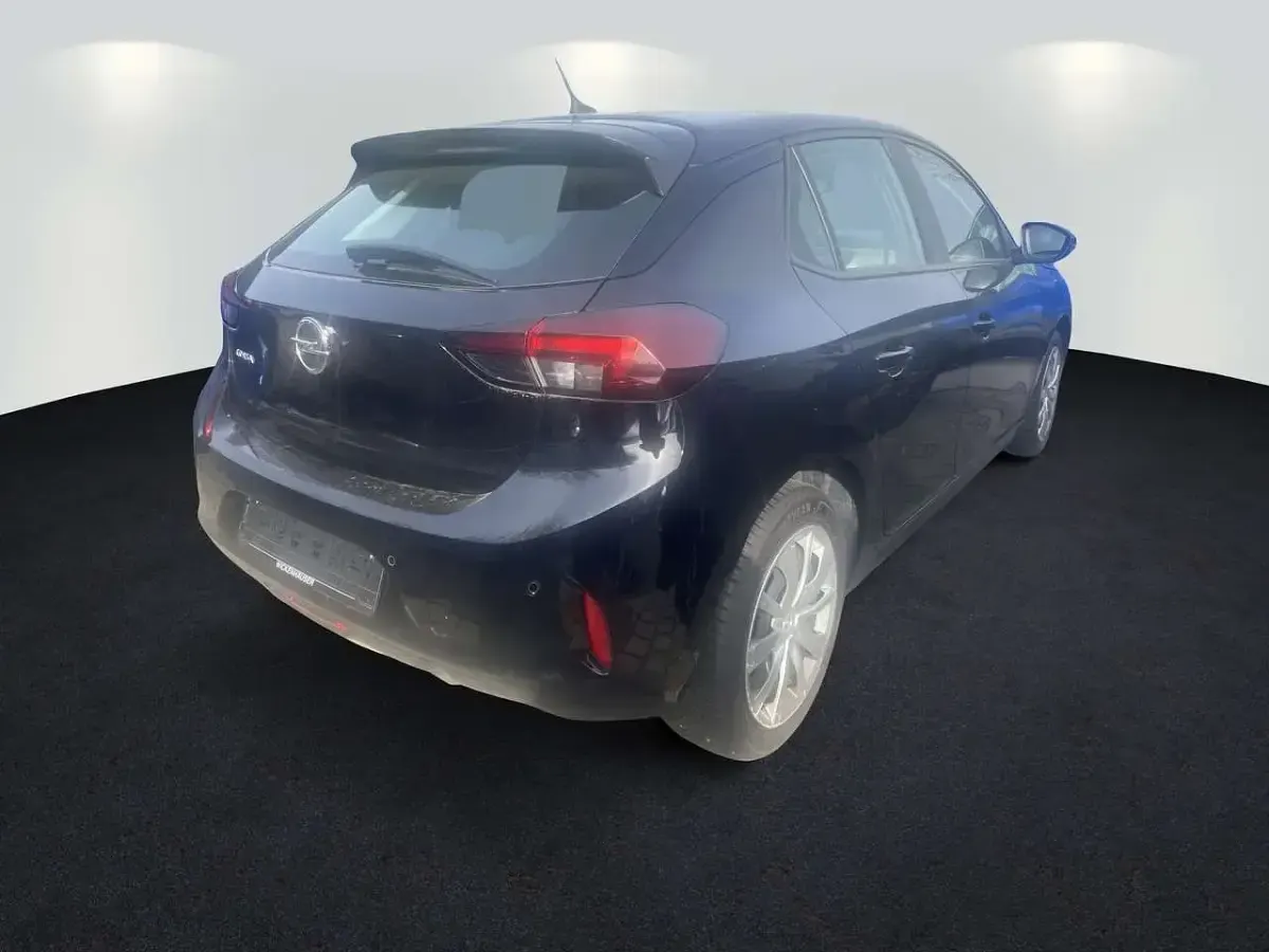 Gebraucht Opel Corsa 75 PS (55 kW) 2023 Schwarz perla nera (metallic) Kleinwagen