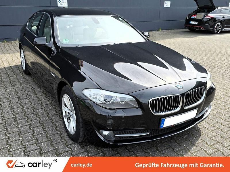 Gebraucht BMW 520 184 PS (135 kW) 2012 Schwarz Limousine