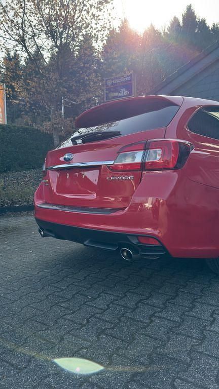 Gebraucht Subaru Levorg Comfort 170 PS (125 kW) 2018 Rot Kombi