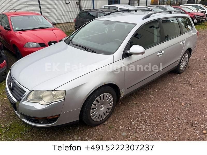 Silber Gebraucht 2006 VW Passat Trendline Kombi | 1.199 € (Superpreis) - Bild 1/4