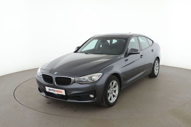 Grau Gebraucht 2015 BMW 330 Limousine | 19.580 € - Bild 1/4