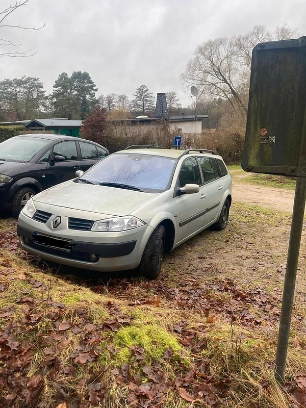 Gebraucht Renault Mégane GrandTour 115 PS (84 kW) 2004 Grau Kombi