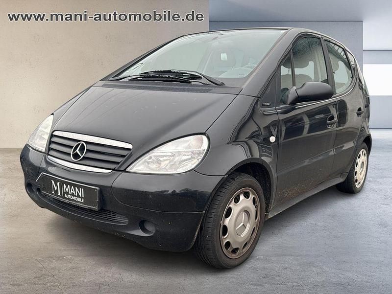 Schwarz Gebraucht 2000 Mercedes A140 Limousine | 890 € (Guter Preis) - Bild 1/4