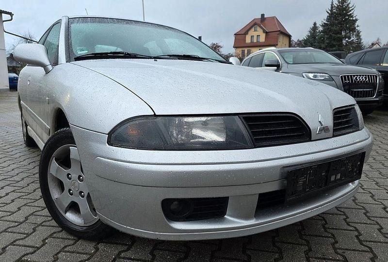 Silber Gebraucht 2003 Mitsubishi Carisma Motion Limousine | 2.499 € (Fairer Preis) - Bild 1/4