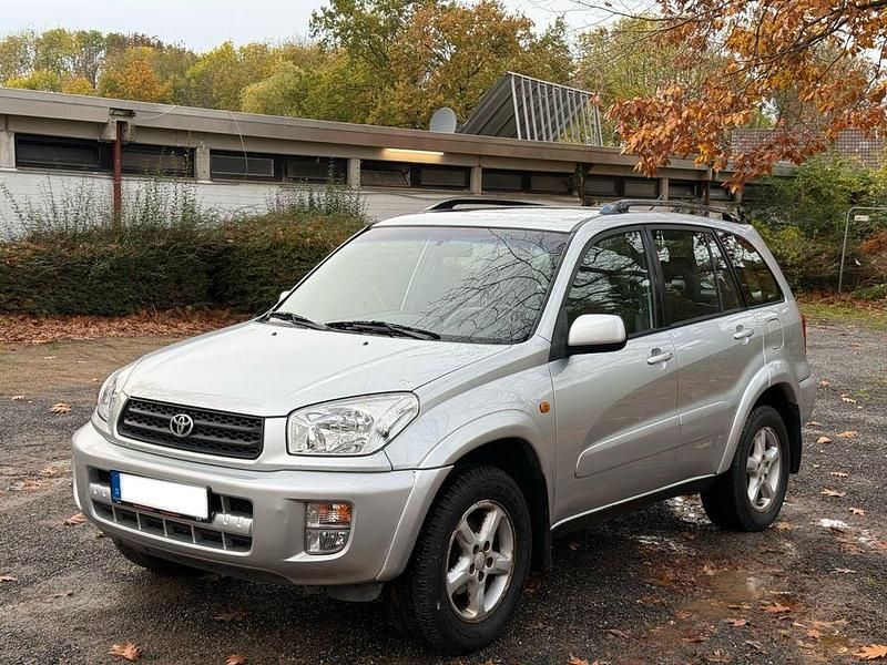 Gebraucht 2002 Toyota RAV4 SUV | 6.900 € (Teuer) - Bild 1/4
