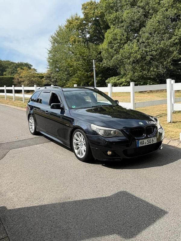Blau Gebraucht 2008 BMW 530 M Sport Kombi | 5.500 € (Superpreis) - Bild 1/4