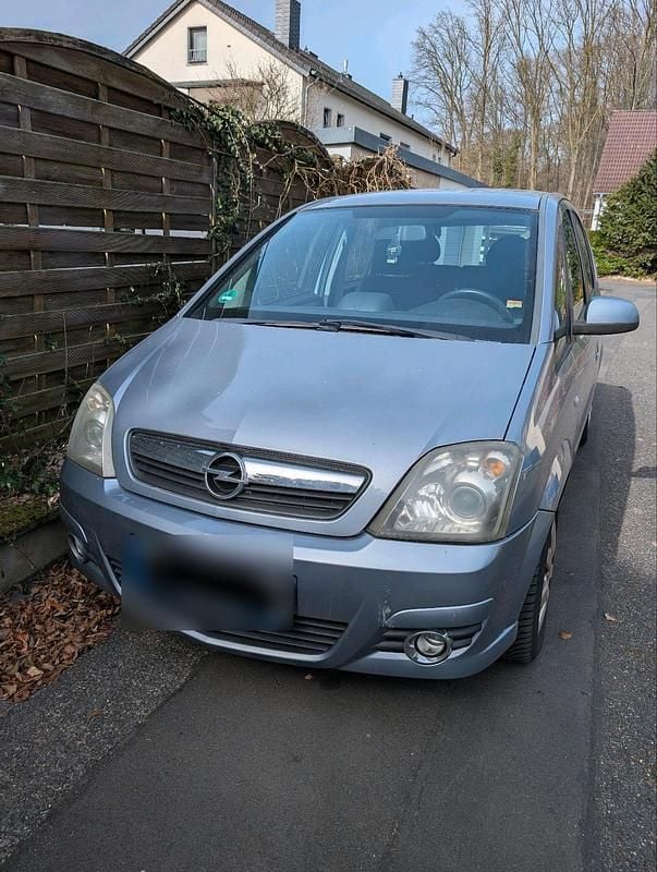 Gebraucht Opel Meriva 105 PS (77 kW) 2009 Silber Van / Kleinbus