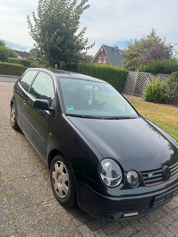 Schwarz Gebraucht 2002 VW Polo Kleinwagen | 700 € (Fairer Preis) - Bild 1/4