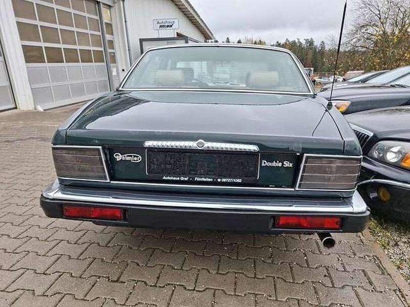 Gebraucht Jaguar XJ12 311 PS (228 kW) 1993 Grün Limousine