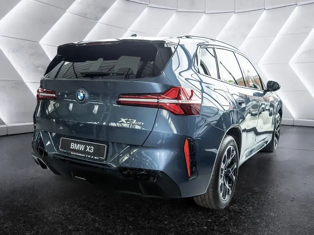 Neu BMW X3 M Sport 208 PS (152 kW) 2026 Blau SUV