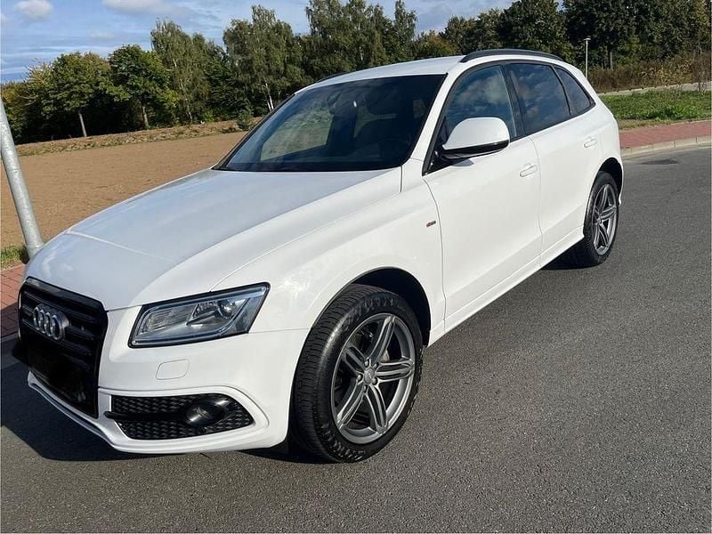 Weiß Gebraucht 2016 Audi Q5 Sport SUV | 16.300 € (Guter Preis) - Bild 1/4