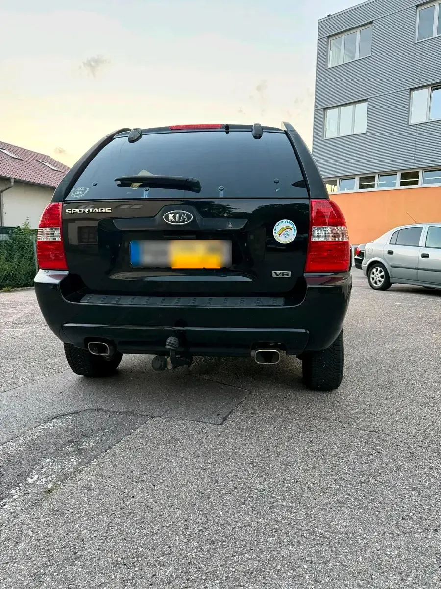 Gebraucht Kia Sportage 141 PS (103 kW) 2006 Schwarz SUV