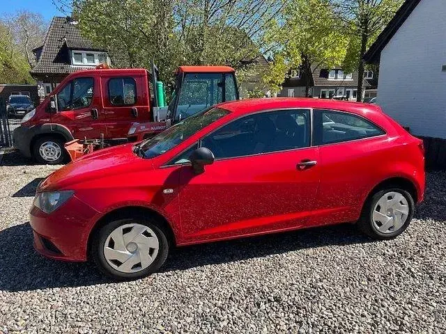 Second-hand Seat Ibiza 69 CP (50 kW) 2013 Roșu Hatchback