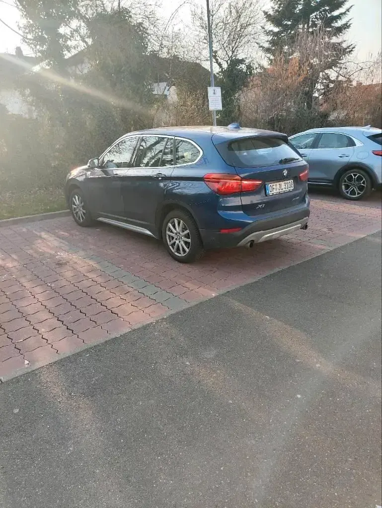 Gebraucht BMW X1 xLine 231 PS (169 kW) 2016 Blau SUV