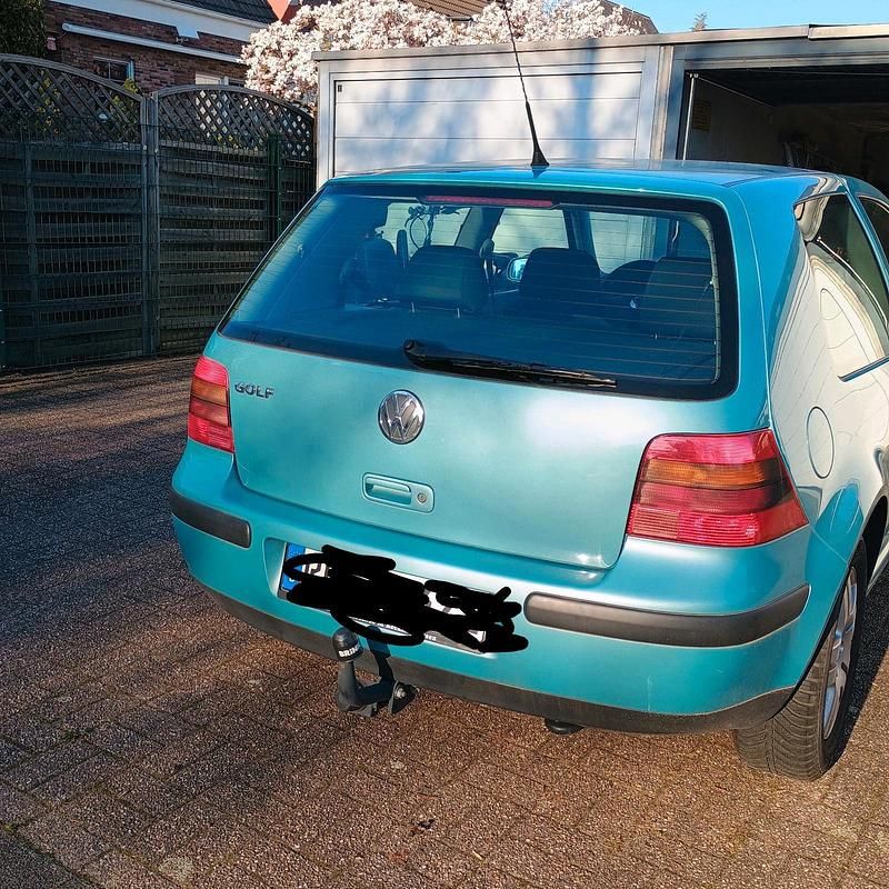 Gebraucht VW Golf IV 75 PS (55 kW) 2002 Andere farben Limousine