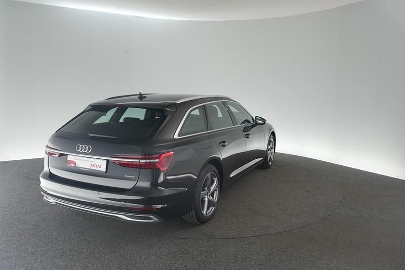 Gebraucht Audi A6 Advanced 265 PS (194 kW) 2025 Mythosschwarz metallic Kombi