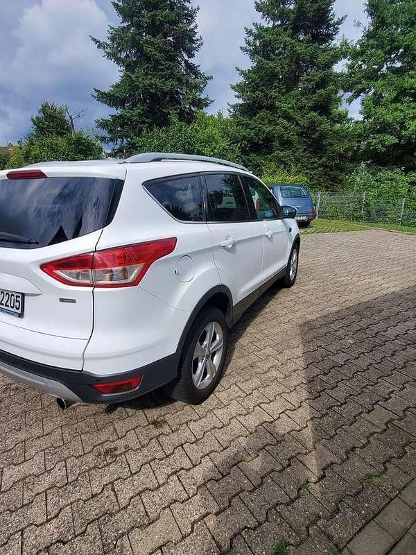 Gebraucht Ford Kuga Individual 150 PS (110 kW) 2014 SUV