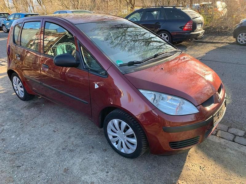 Gebraucht Mitsubishi Colt 95 PS (69 kW) 2005 Rot Kleinwagen