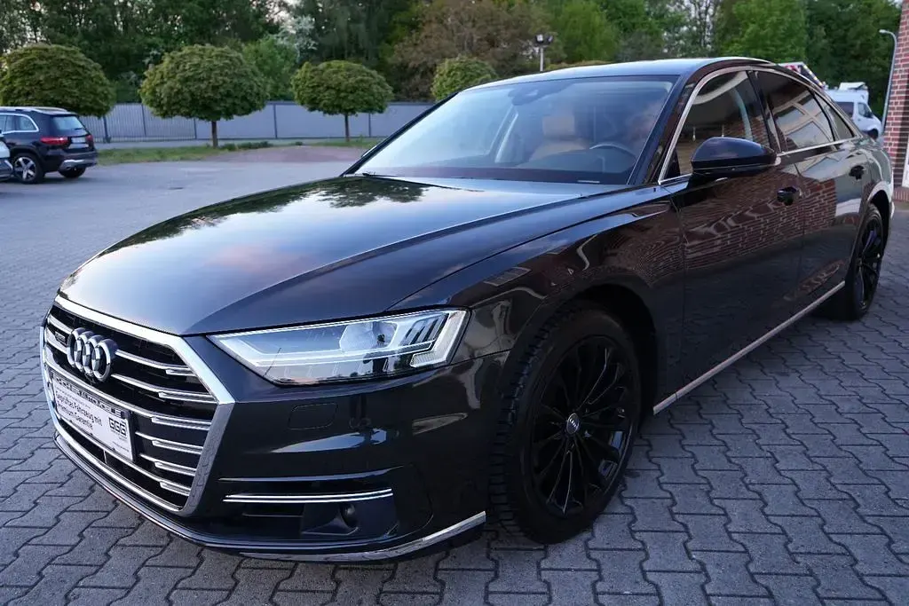 Gebraucht Audi A8 Sport 286 PS (210 kW) 2021 Grau Limousine