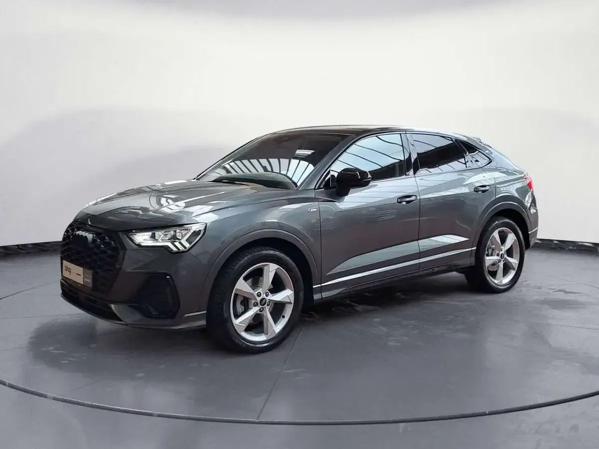 Gebraucht Audi Q3 S-Line 150 PS (110 kW) 2024 Daytonagrau perleffekt SUV
