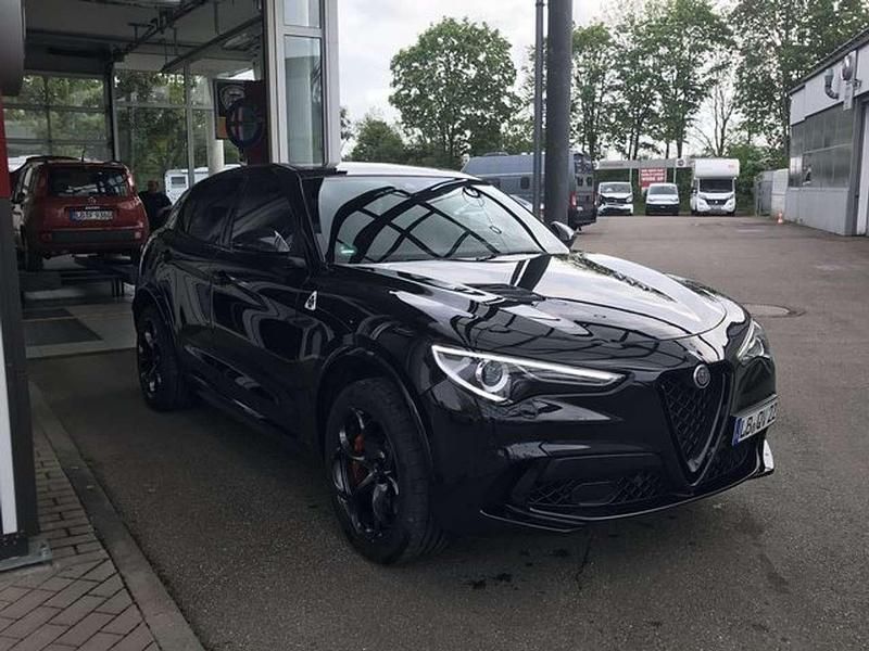 Gebraucht Alfa Romeo Stelvio Quadrifoglio 510 PS (375 kW) 2021 Schwarz SUV